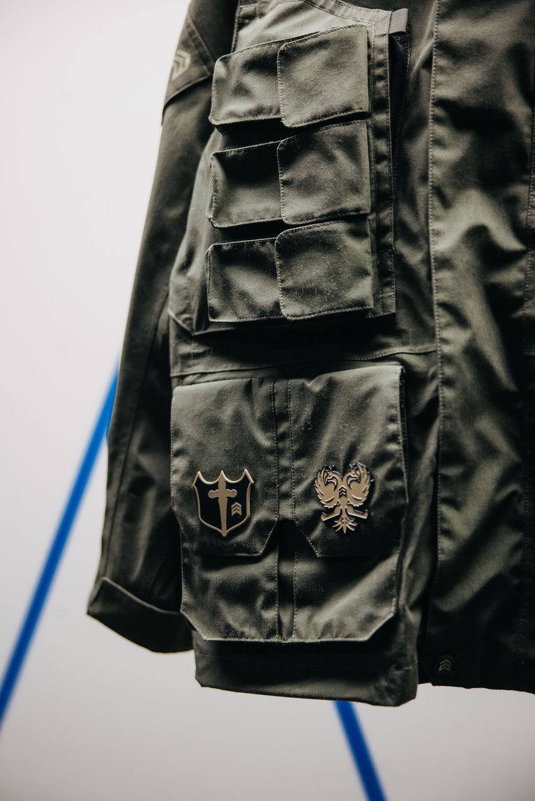 031125_Archives_AG_Dawson_0118