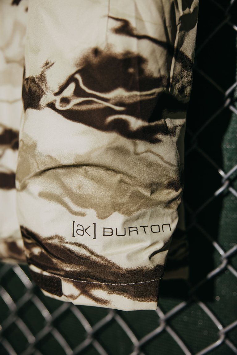 031125_Archives_Pattern_Dawson_0142