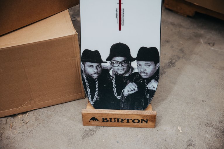 042325_Archives_Music_Dawson_0175