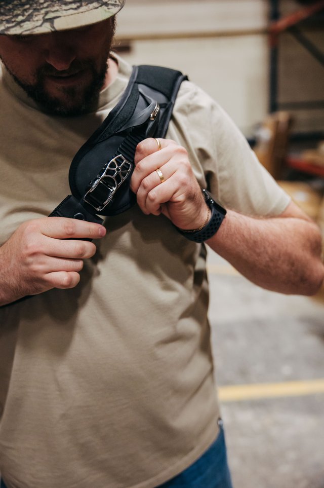 070225_ArchiveBags_Dawson_0050