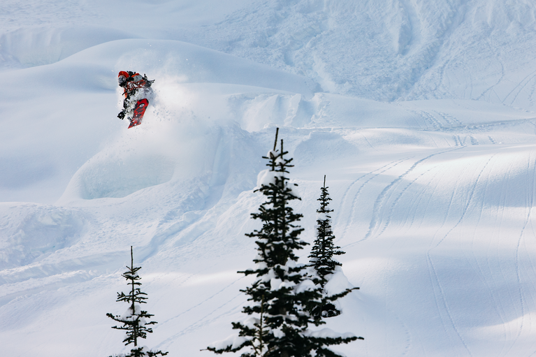 YlfaRunarsdottir_WiegelesBC_JesseDawson_9430