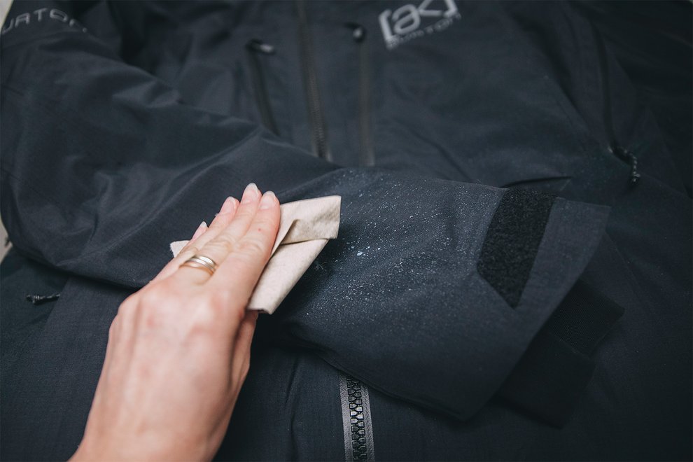 how-to-wash-gore-tex-pat-dry-7.jpg